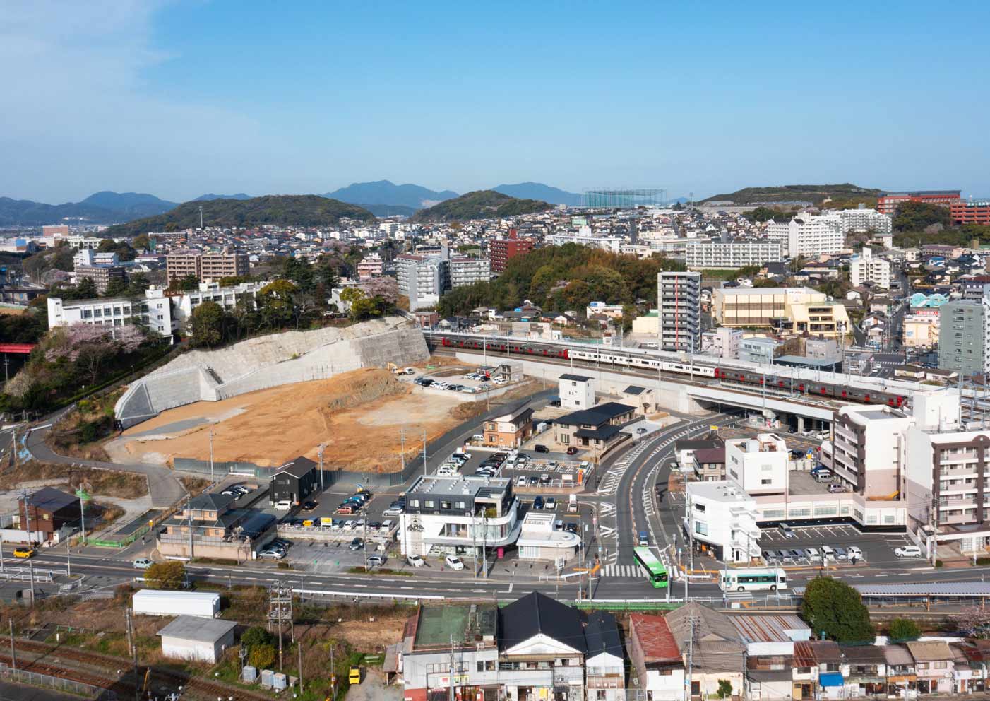 折尾土地区画整理事業（堀川町）補強土工事